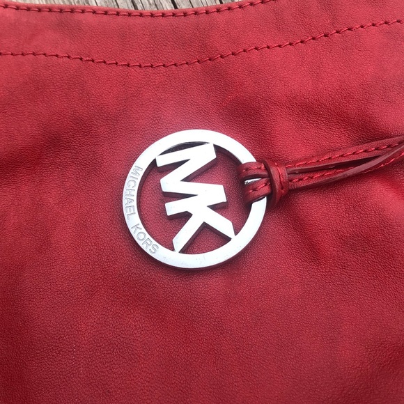 Michael Kors Crossbody - Picture 4 of 14